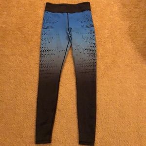 Reversible constantly varied gear leggings